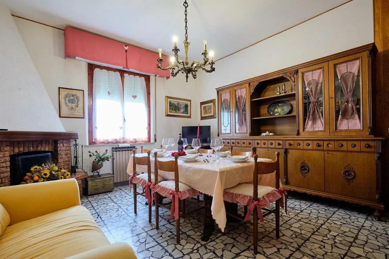 La Terrazza Del Bimbo Villa Fucecchio 0*,